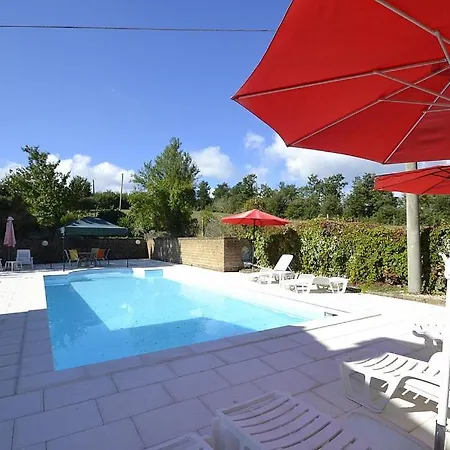Sleeps 10 Pool Wifi * Todi