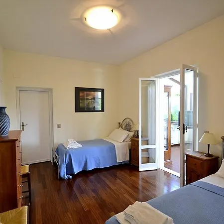 Villa Sleeps 10 Pool Wifi Todi